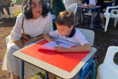 Lectura-abuelos-colegio-sscc-providencia-17