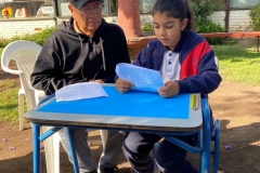 Lectura-abuelos-colegio-sscc-providencia-7
