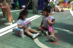 Jardin-Reina-de-la-Paz-entrega-regalos-SSCC-Fundacion33