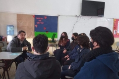 conversatorios con profesionales.