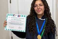 Sofi-Delorme-plata-y-oro-matematicas-e-informatica-sscc-providencia2