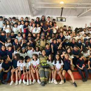 Bomberos de la 20ª Compañía visitó nuestro colegio