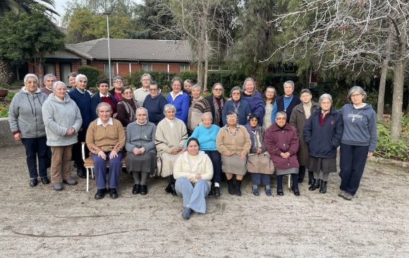 Fraternidad, jubileo y formación, se vivió en Seminario de invierno de las hermanas ss.cc.