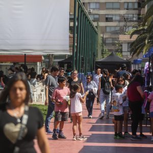 5 10 24 Colegio Sagrados Corezones Providencia 40784 Feria gastronómica CCPP