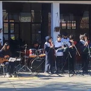 WhatsApp Image 2026-08-24 at 7.37.04 PM ¡Vuelve el sol y vuelven los Viernes Musicales!