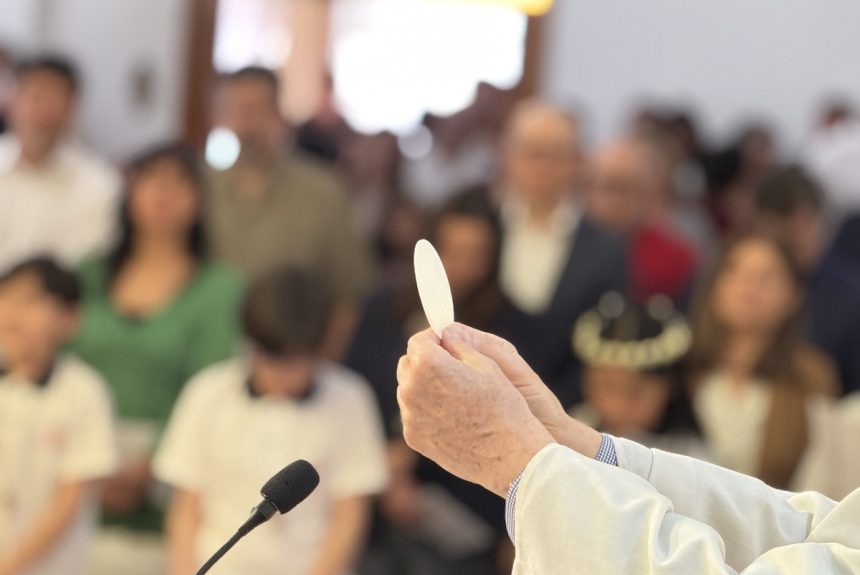 Primeras comuniones 2026 sscc Providencia416 copia Jesús camina con nuestros cuartos básicos
